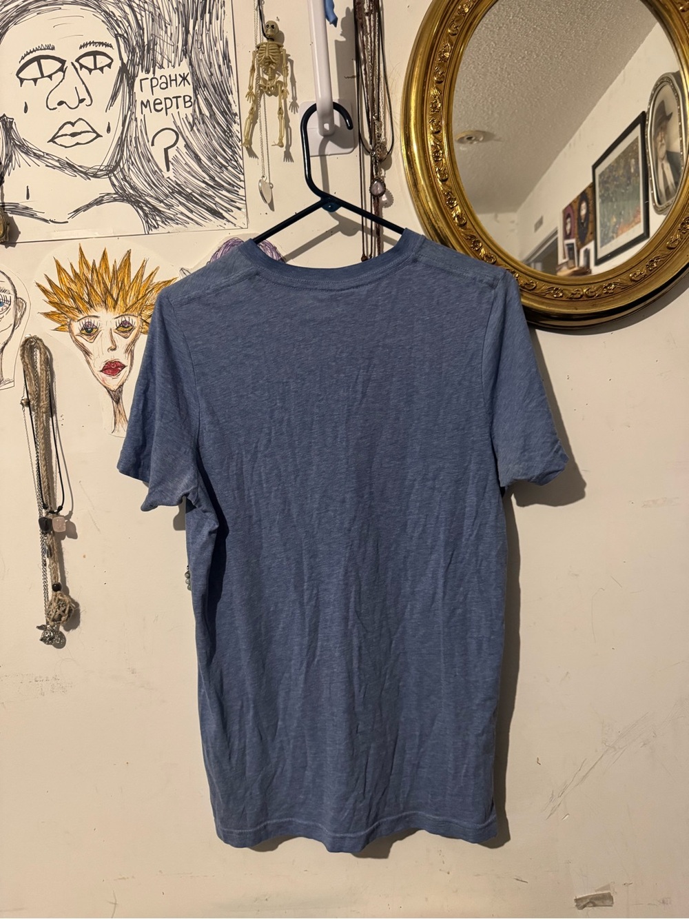 Classic Men's Crewneck T-Shirt in Heather Blue